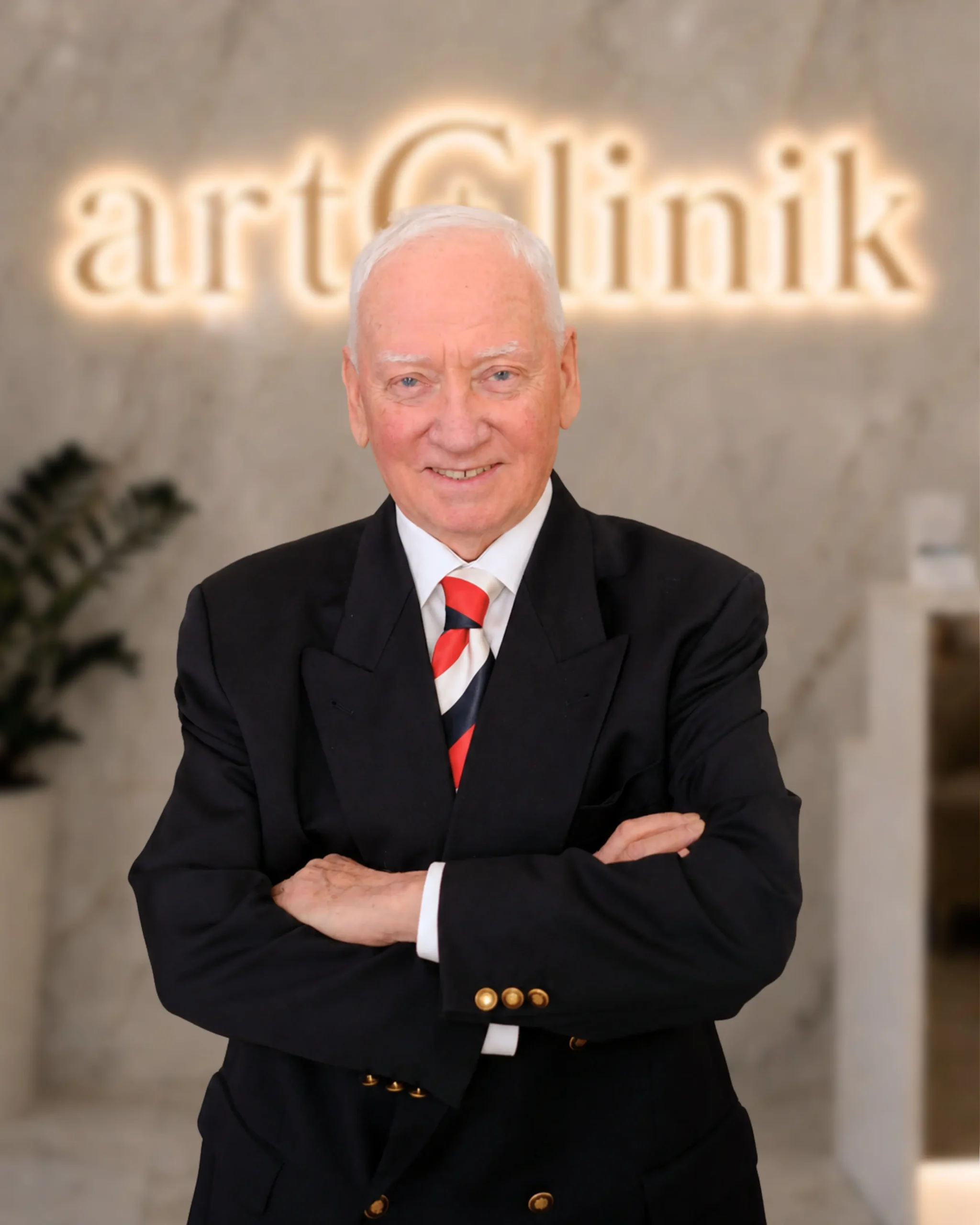 Specjaliści 8 dr n. med. Jan Szczurek, ArtClinik